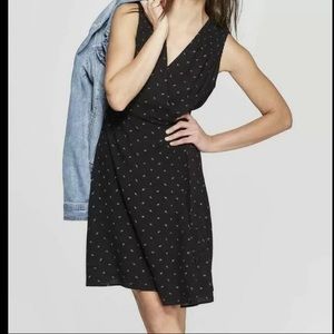 Universal Thread | Black & Blue Wrap Dress